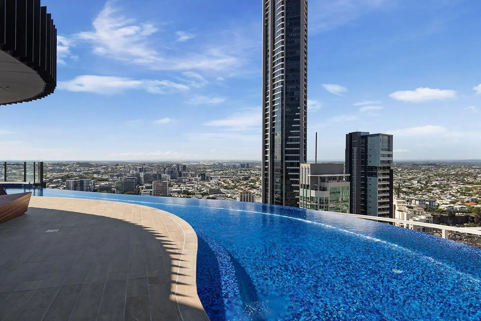 Rooftop Pool Stunning Apartment Queen Street Brisbane