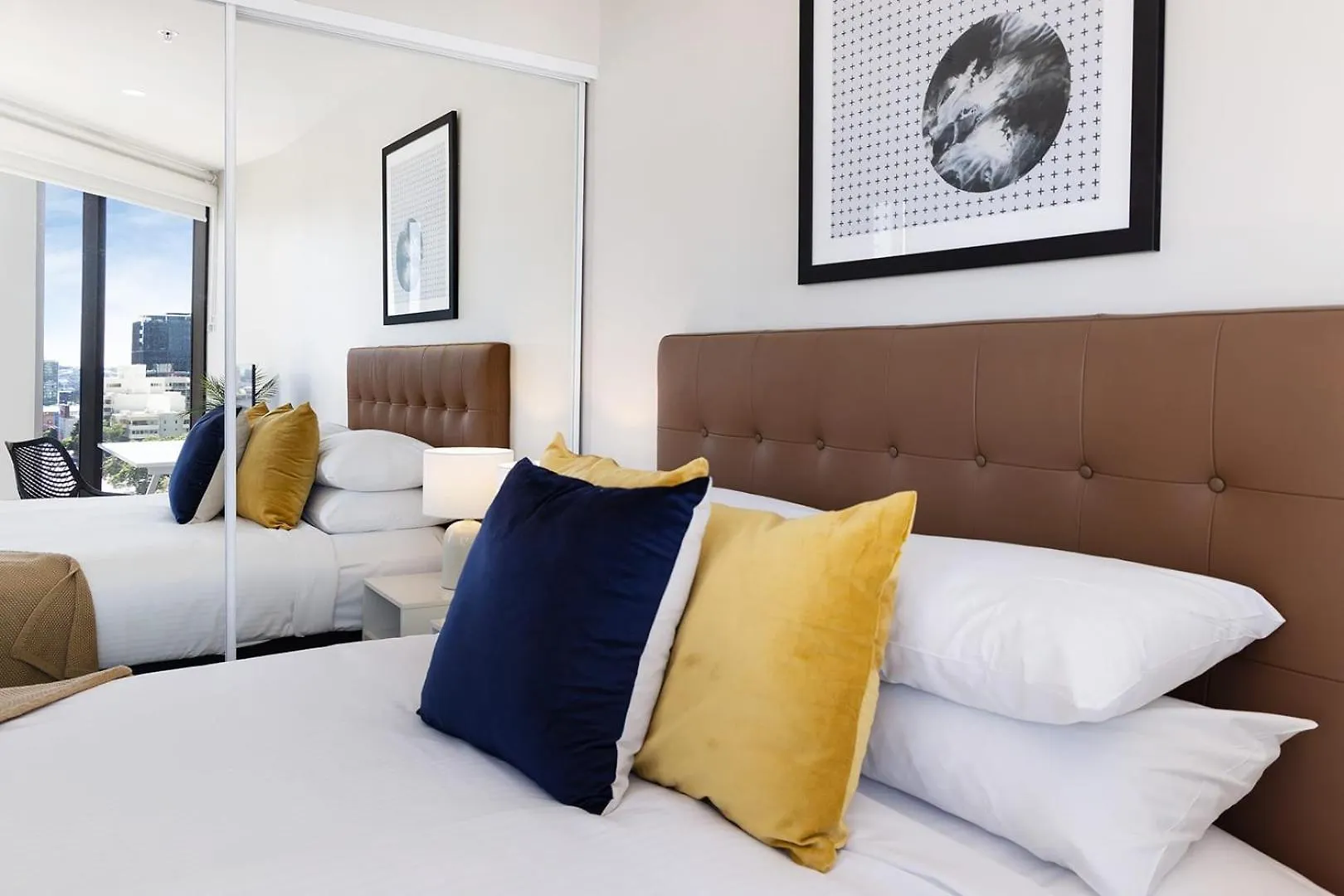 Rooftop Pool Stunning Apartment Queen Street Brisbane