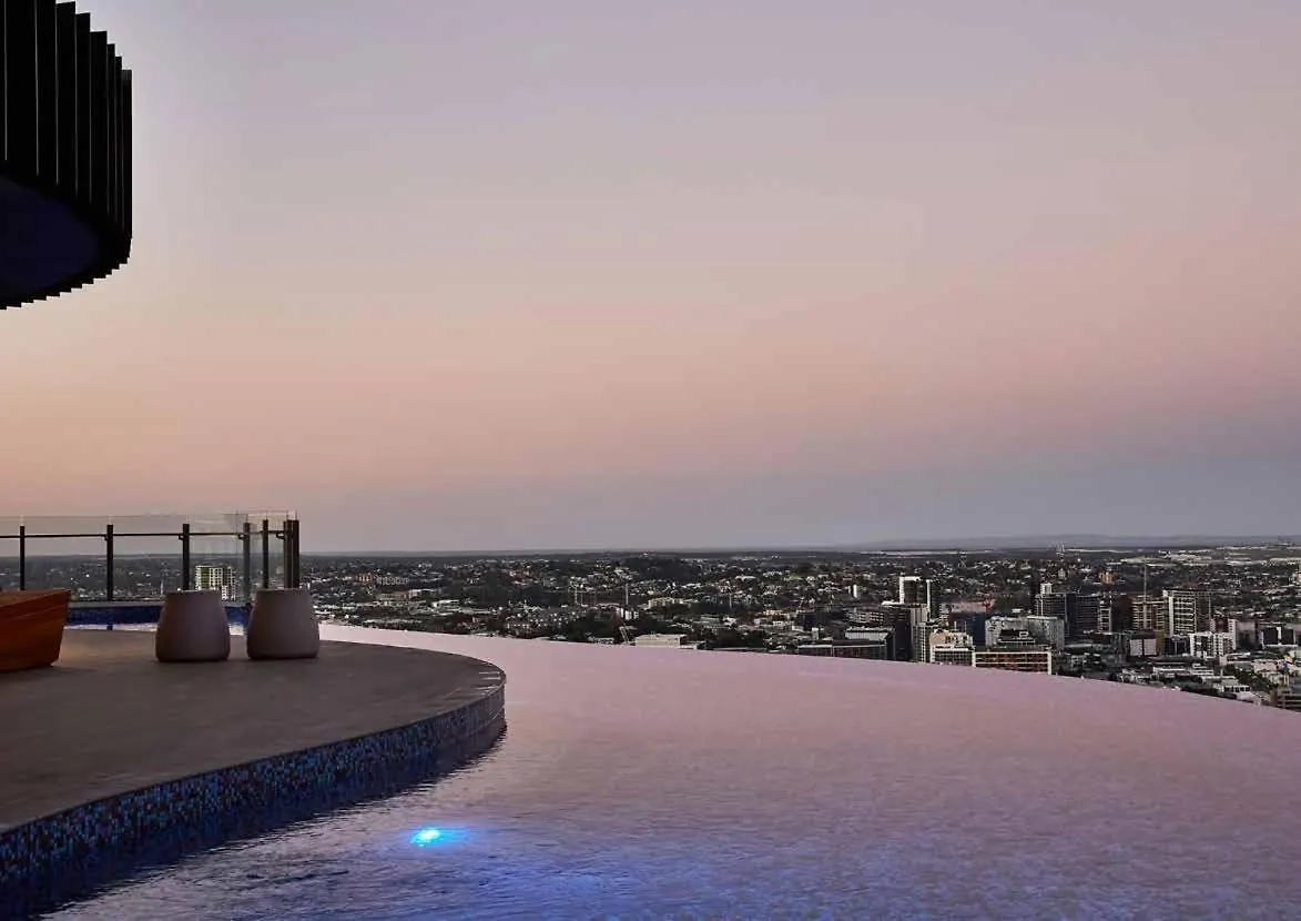 Rooftop Pool Stunning Apartment Queen Street Brisbane